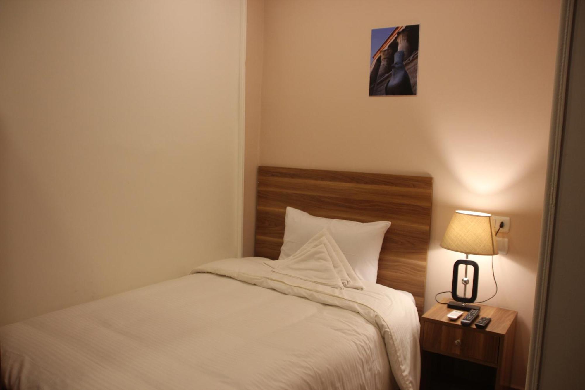 Farida Pyramids Boutique Hotel Kafrat al Jabal Экстерьер фото