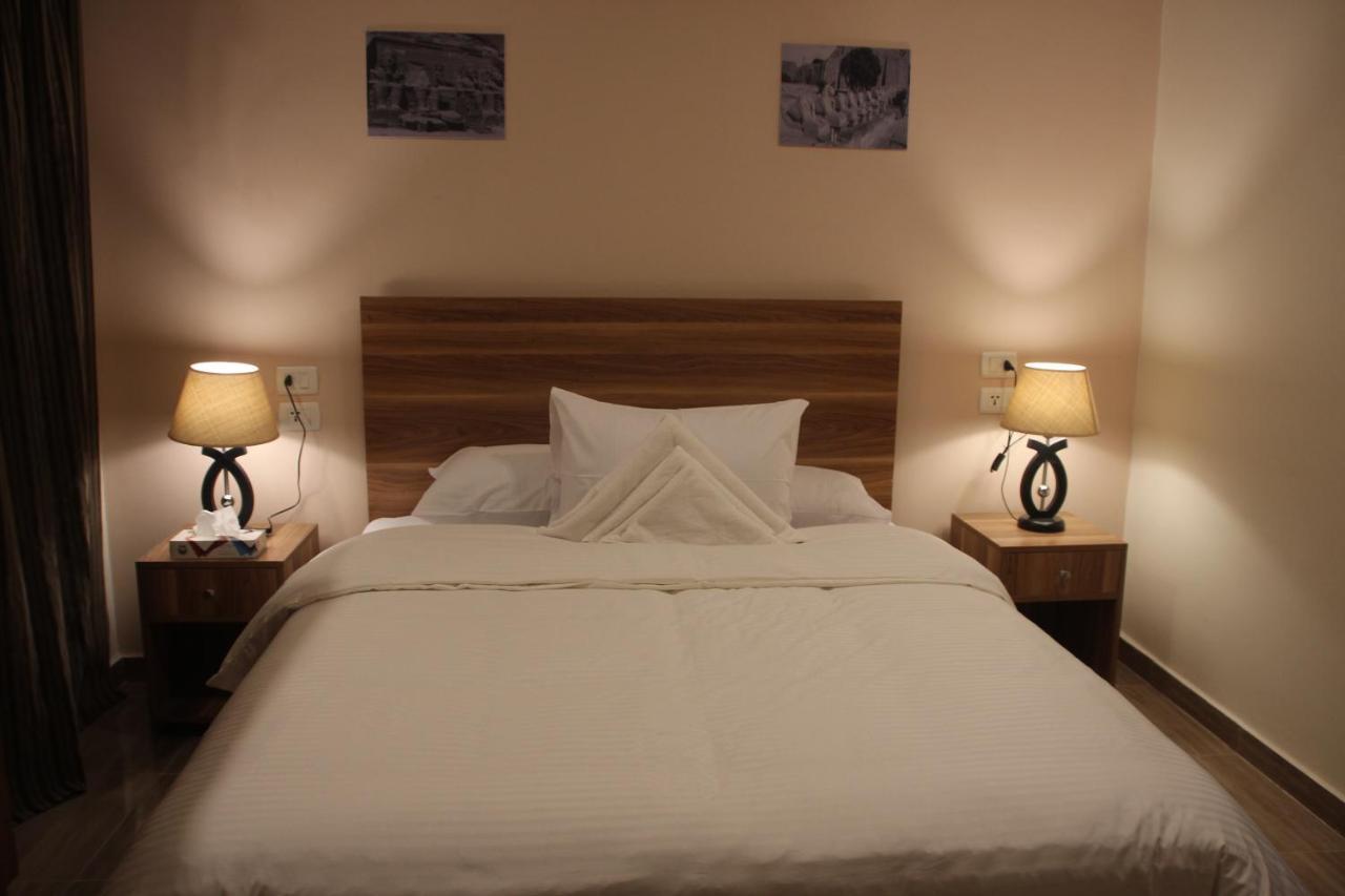 Farida Pyramids Boutique Hotel Kafrat al Jabal Экстерьер фото
